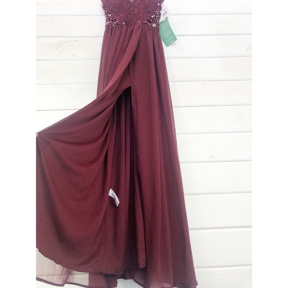 City triangles Red Merlot Sleeveless Slit Dress - Picture 7 of 15